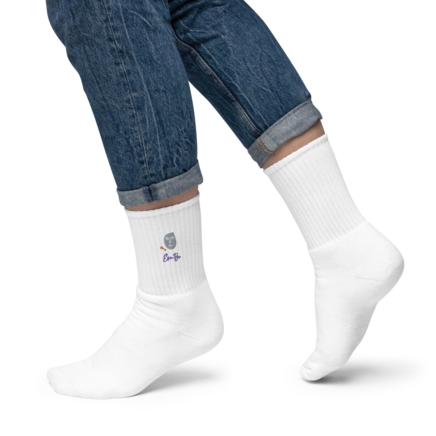 EsuBi Embroidered Socks